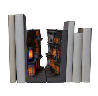 Diagon Alley Bookend