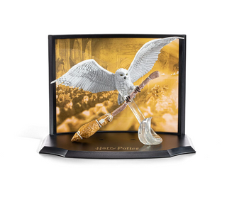 Hedwig Figurine with Display